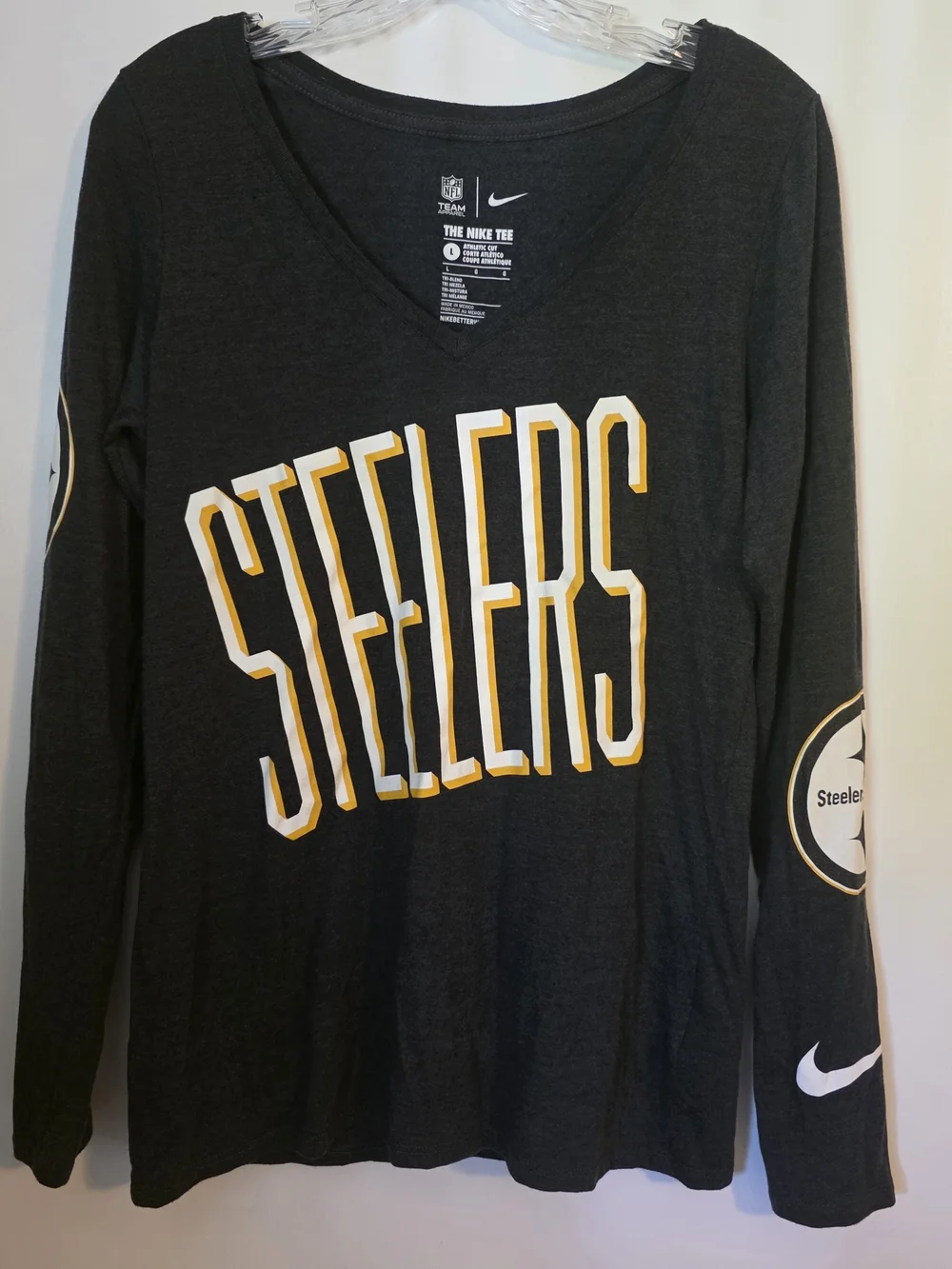 Nike Pittsburgh Steelers Women's Long Sleeve V-Neck Graphic T-Shirt Gameday Fan